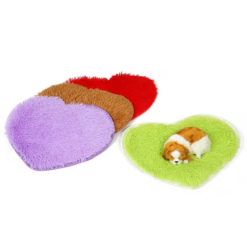 Pet Dog Cats Warm Mattress Fleece Heart Shape Dog Mat Puppy Cats Bed Thermal Cushion Pet Supplies